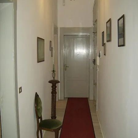 Centro Storico 900 Apartment Palmi