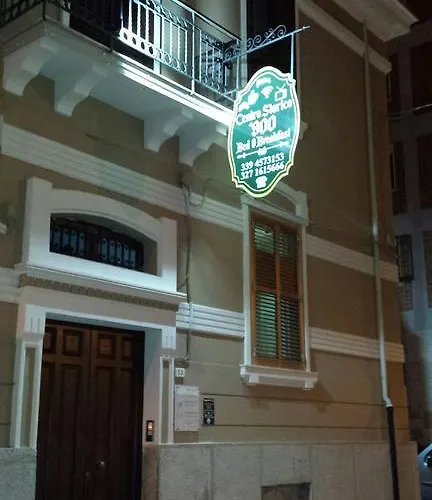 Centro Storico 900 Apartment *